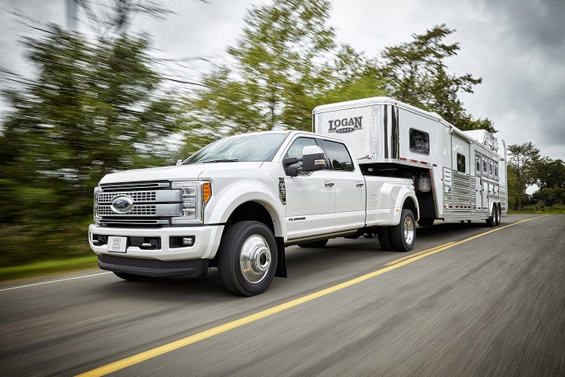 Ford's F-Series Super Duty Is the Best at Everything