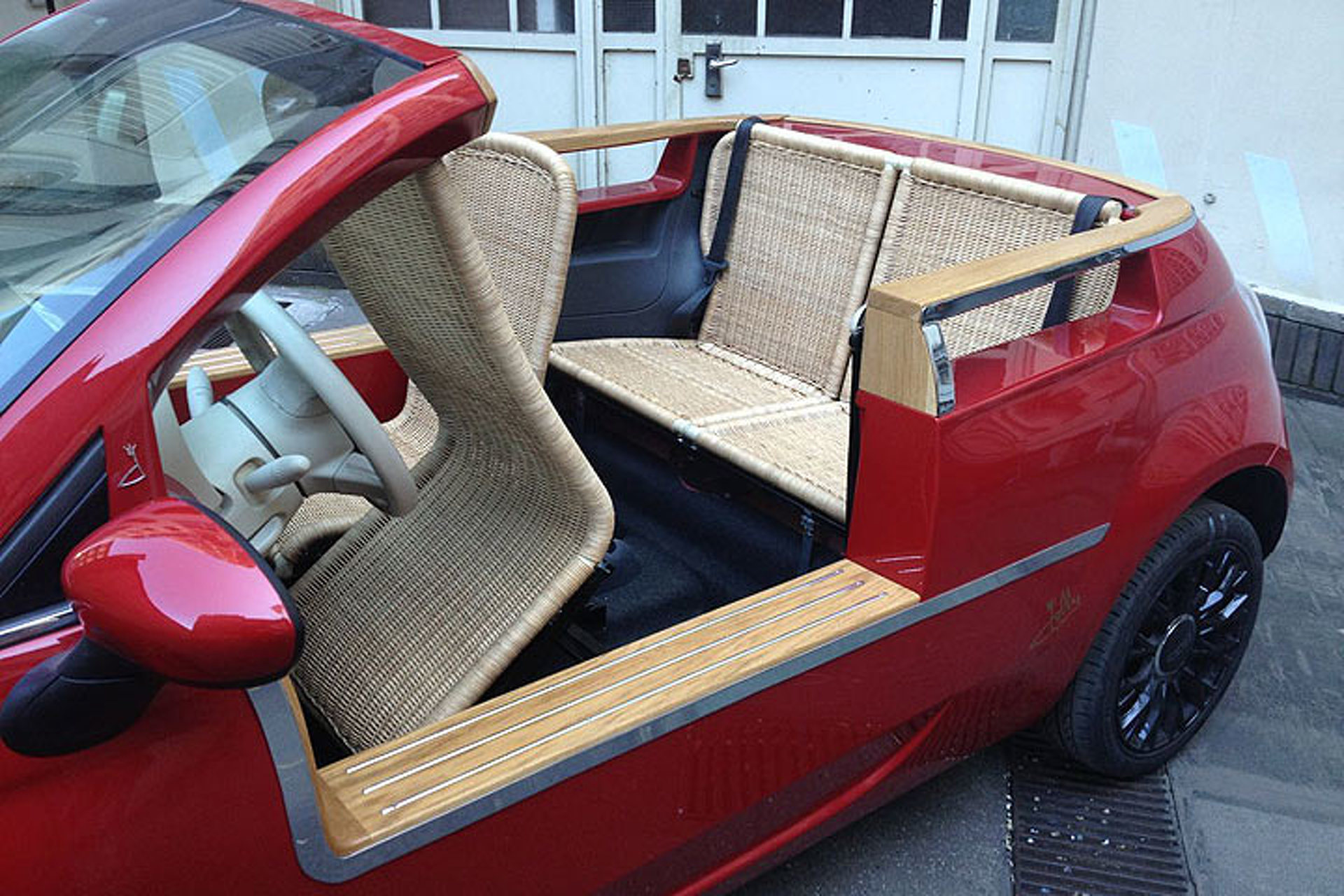 The Classic Fiat 500 Jolly is Making a Comeback