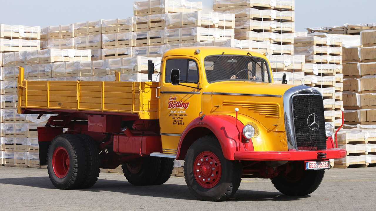 Vor 70 Jahren: Premiere des Schwerlastwagens Mercedes-Benz L 6600 und Omnibus O 6600