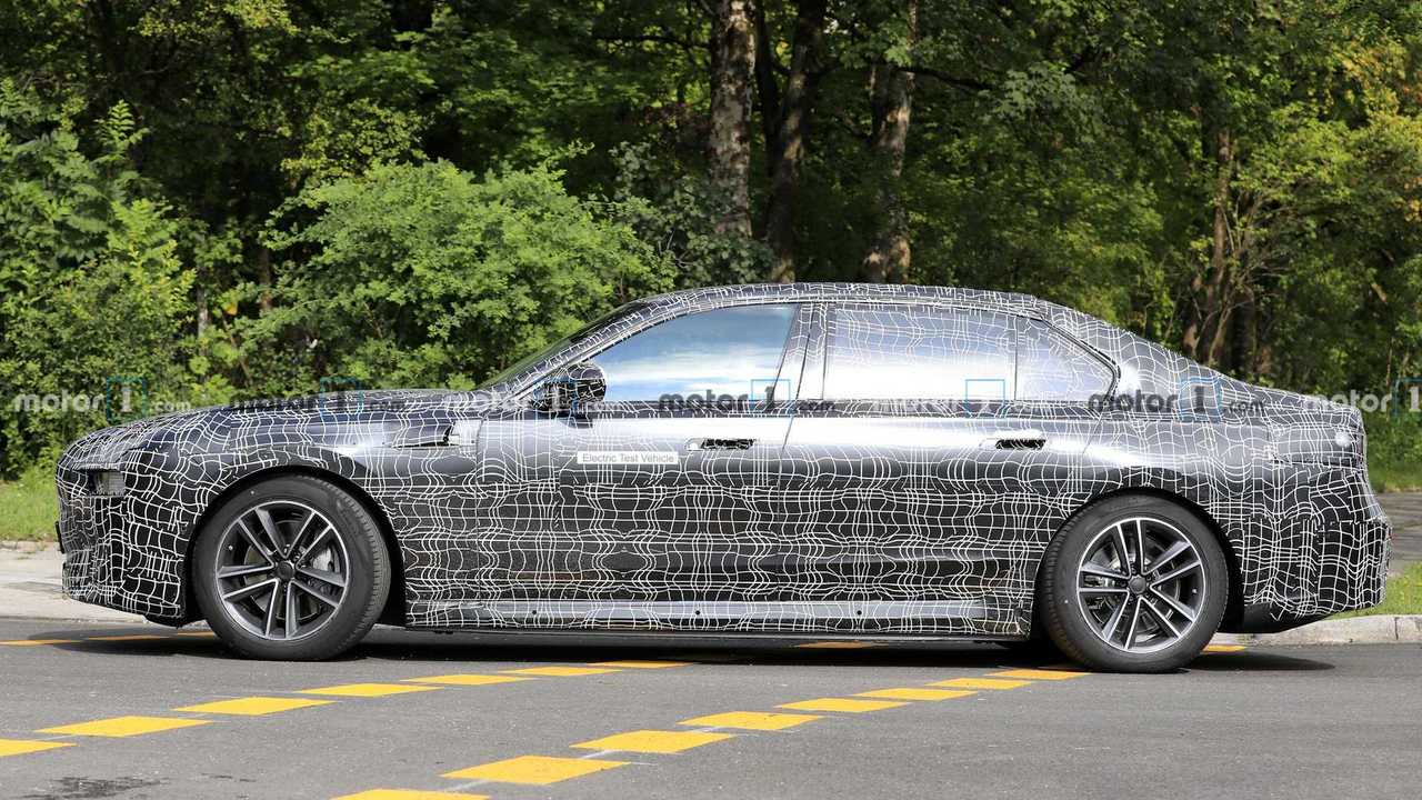 BMW i7 Spy Foto
