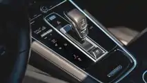 2021 Porsche Panamera Turbo S center console