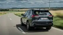 Toyota RAV4 ibrida plug-in arriva in Europa