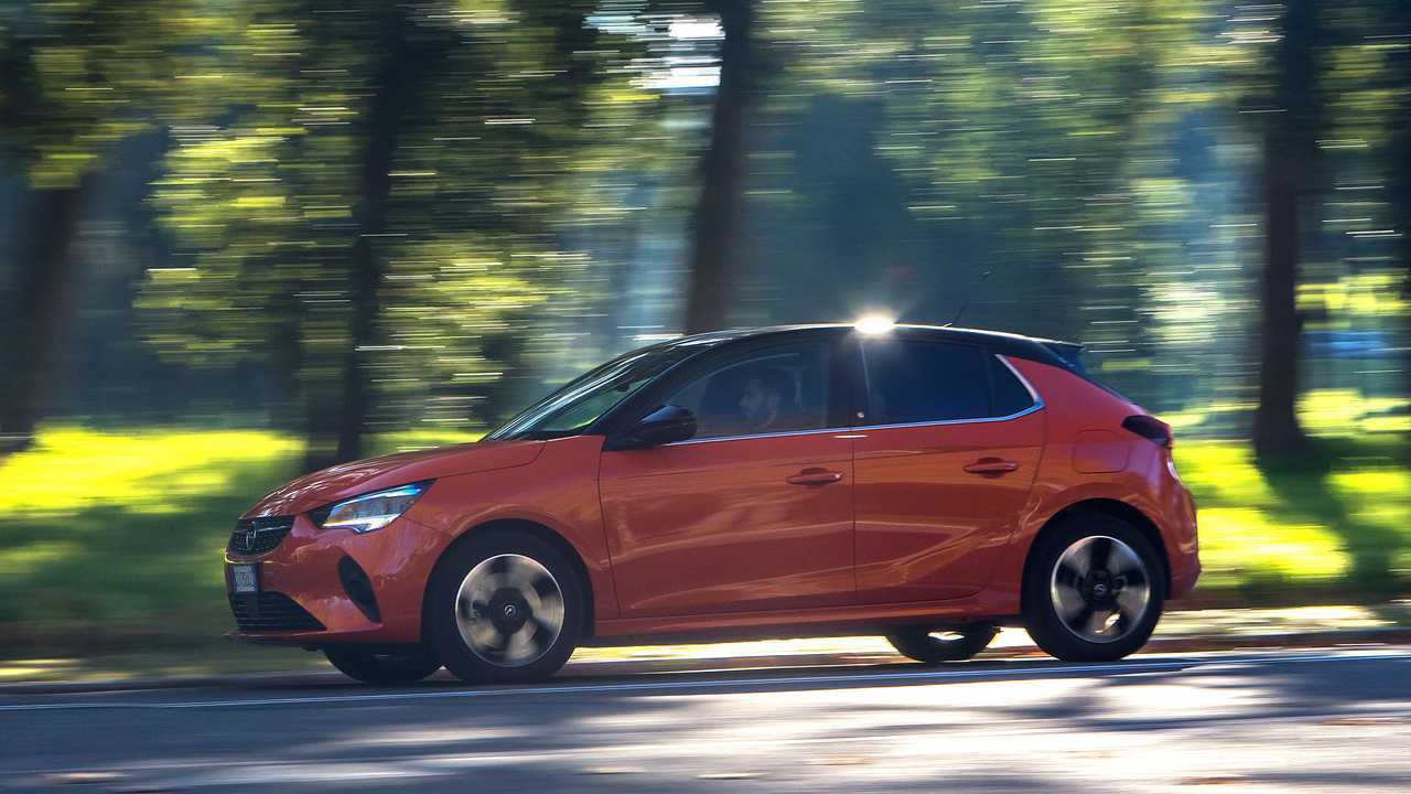 Opel Corsa-e la prova del Garage di InsideEvs.it