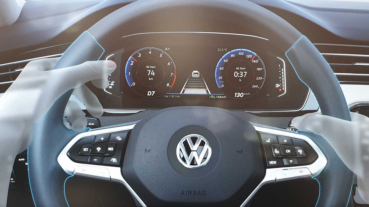 Nuova Passat, la sicurezza sposa il comfort
