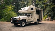 1993 Toyota Hilux Galaxy Fiberglass Camper