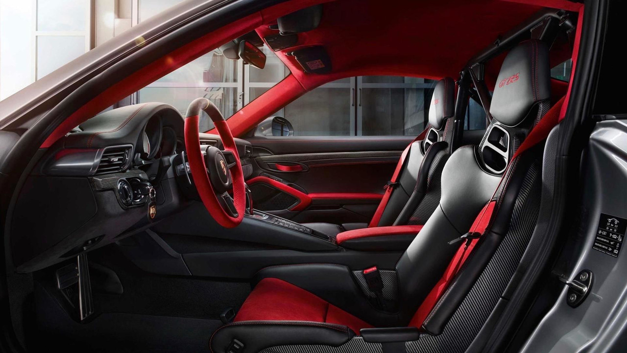 2018 Porsche 911 GT2 RS