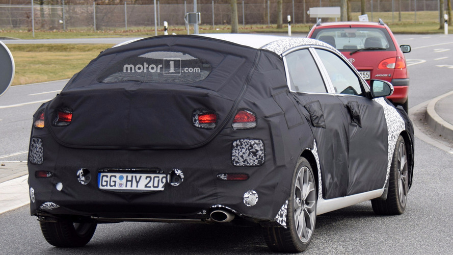 2018 Hyundai i30 Fastback spy photo