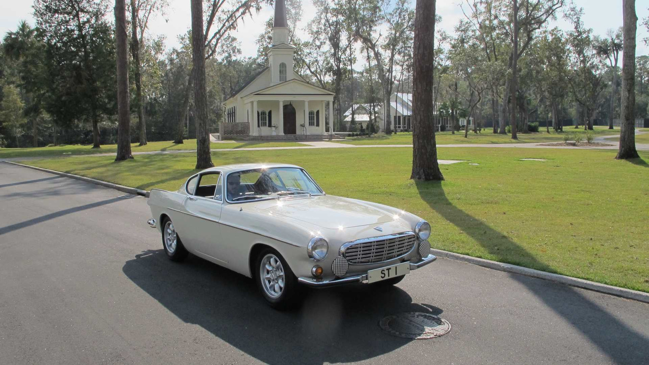 Roger Moore S Volvo P1800 From The Saint Motor1 Photos Roger Moore S Volvo P1800 From The Saint