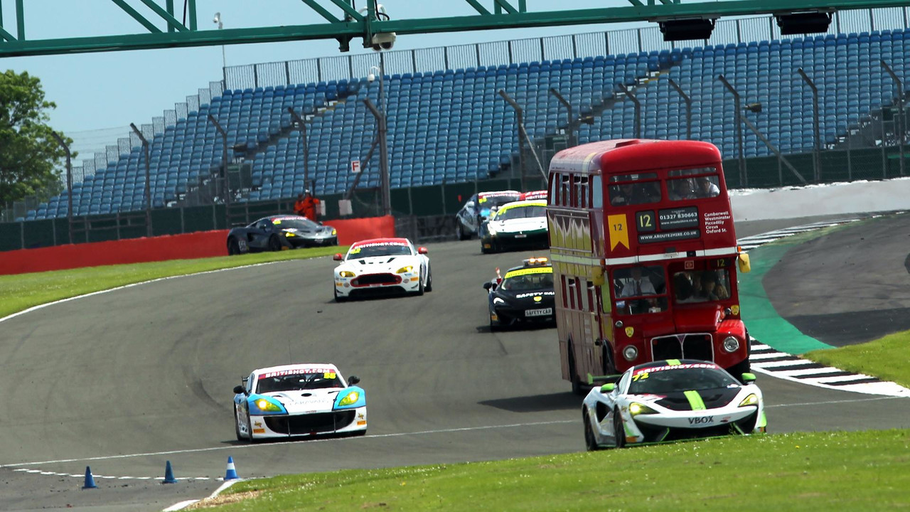 Watch This British Bus Turn Laps With Race Cars At Silverstone
