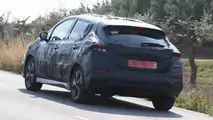 2018 Nissan Leaf spy photo