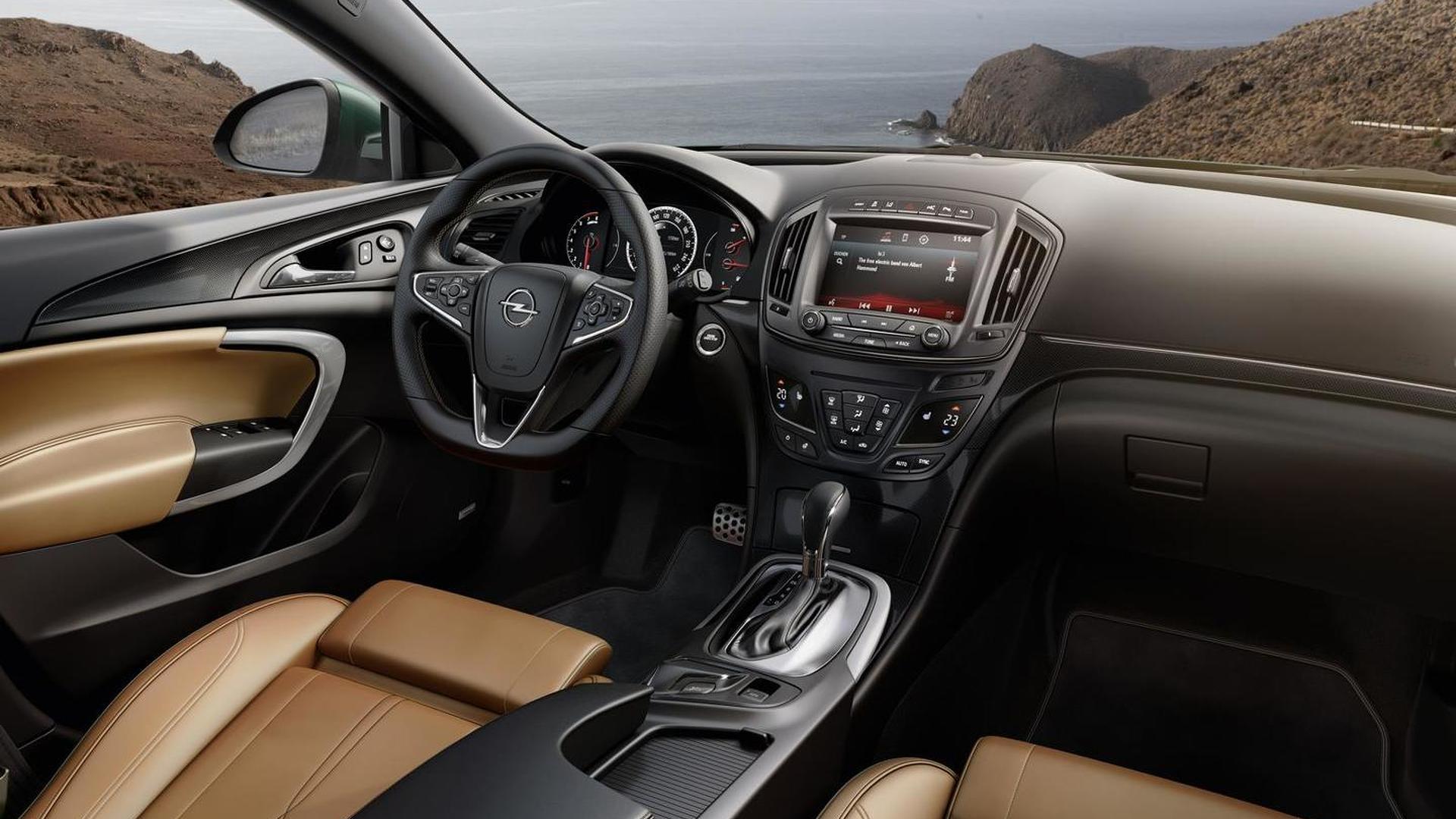 Opel Releases 14 Insignia Insignia Country Tourer Footage