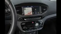 Hyundai Ioniq, pochi optional e tanto di serie