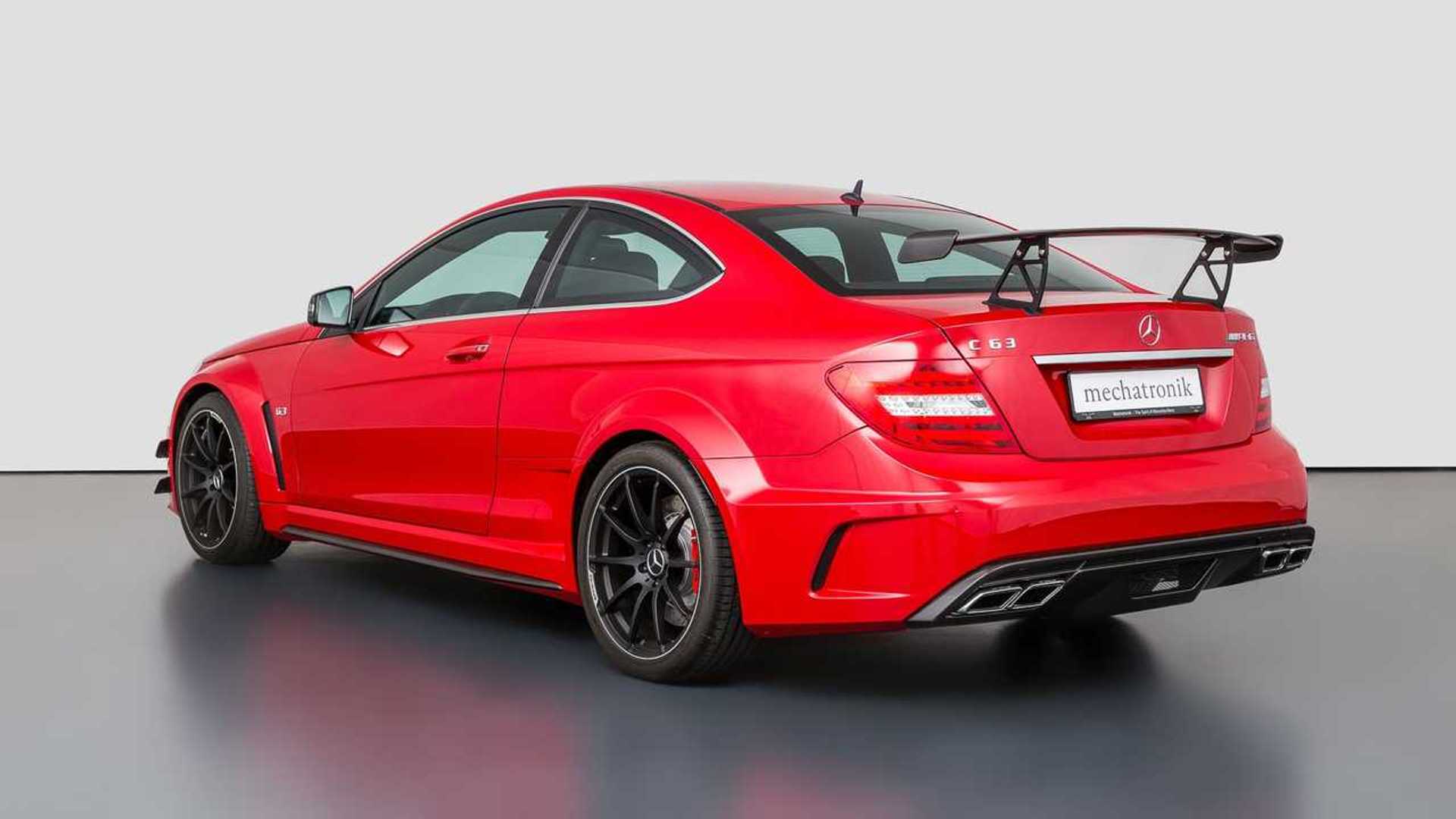 Este Mercedes Benz C 63 Amg Black Series Esta En Venta Con Solo 1 Km
