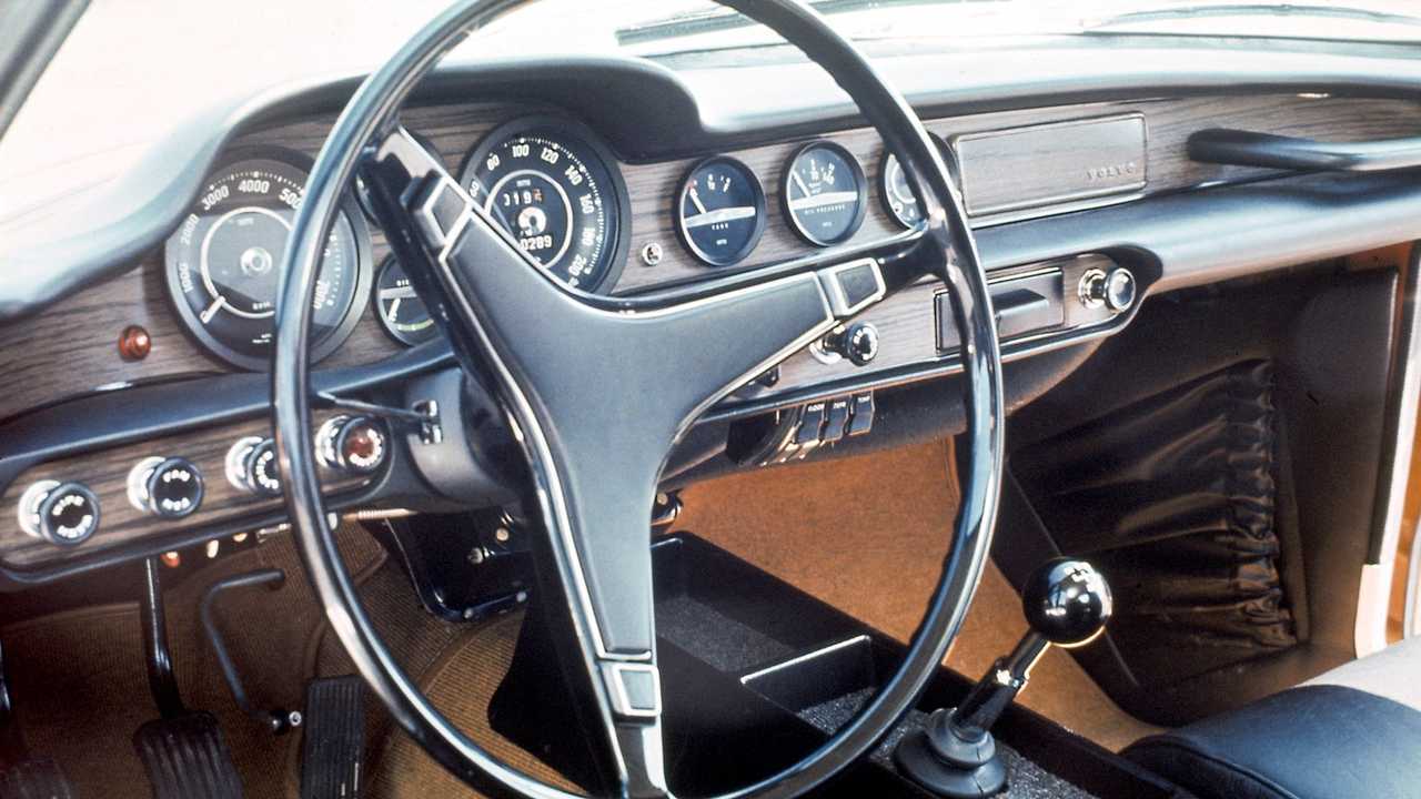 Volvo P1800