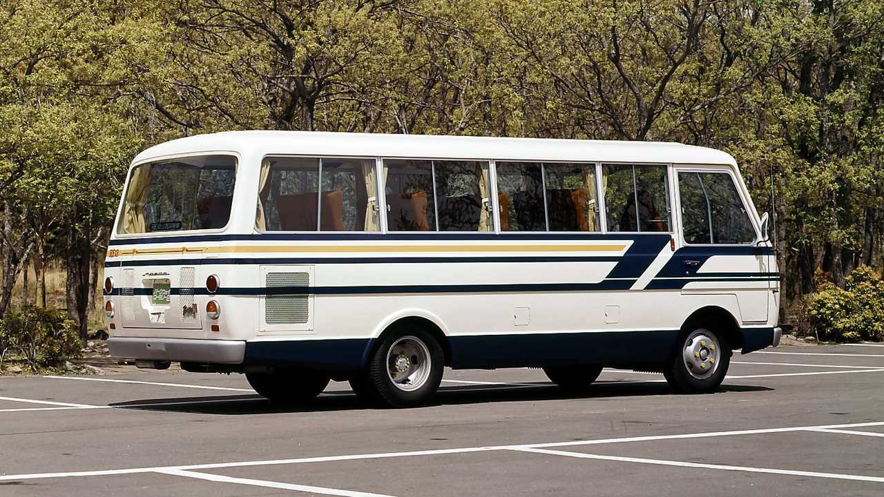 Mazda Parkway Rotary 26, il bus con motore rotativo