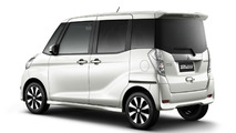 Mitsubishi eK Space 03.10.2013