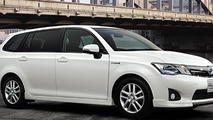 Toyota Corolla Axio Hybrid / Corolla Fielder Hybrid (JDM-spec) 06.8.2013