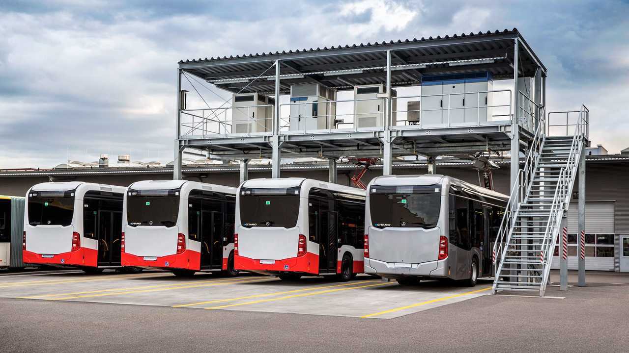 Central electric charging station for the Mercedes-Benz eCitaro at the Mannheim bus plant