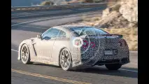 Nissan GT-R restyling, le foto spia