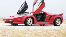 1992 Vector W8