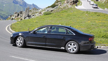 2016 Audi A8 mule spy photo