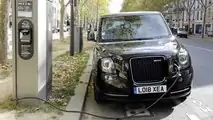 London Taxi LEVC TX eCity in Paris