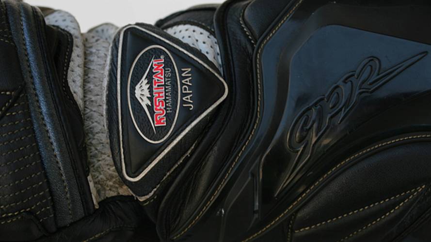 Gear: Kushitani GPR5 gloves