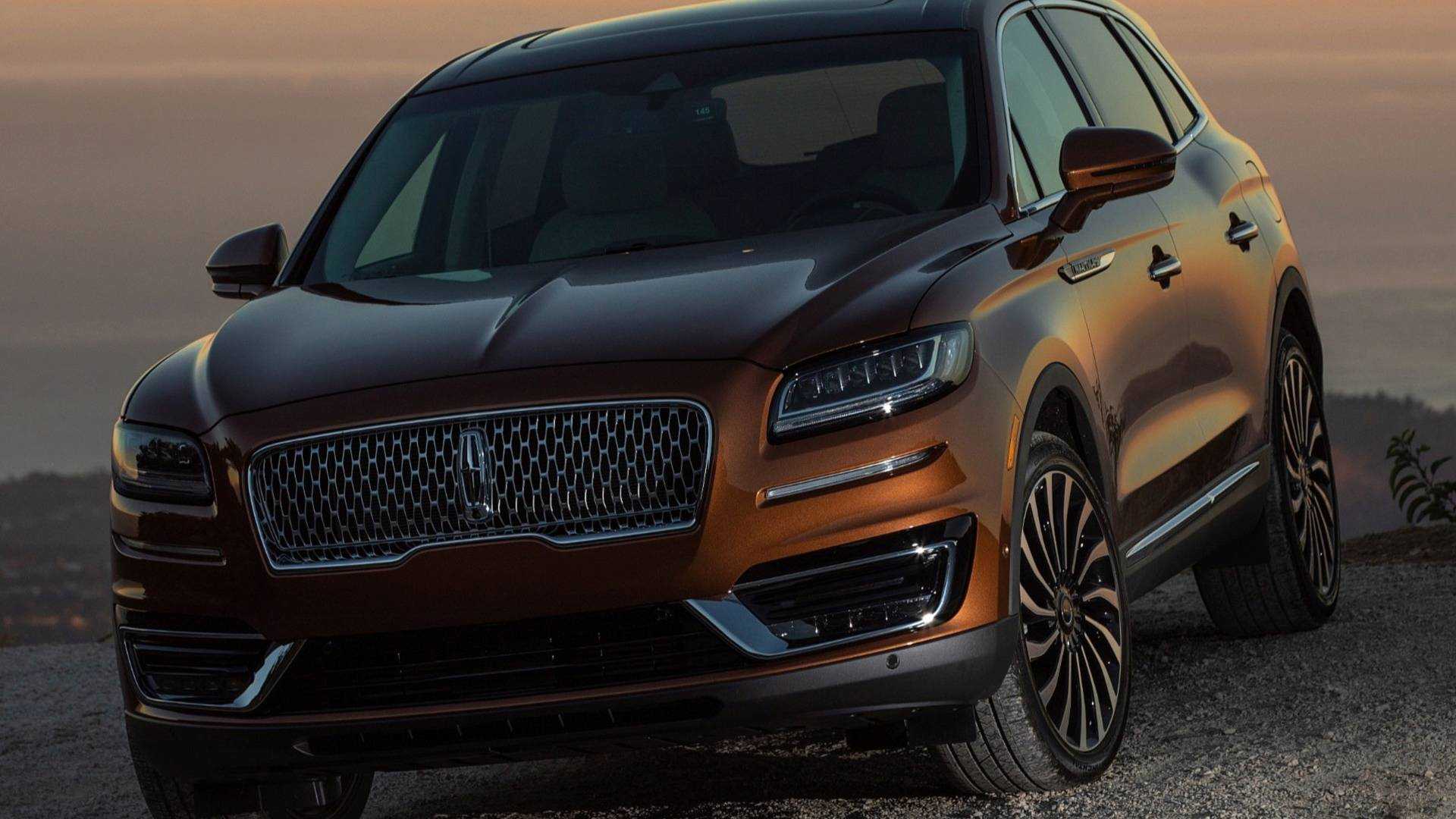 https://cdn.motor1.com/images/mgl/ekwBM/s1/2019-lincoln-nautilus-first-drive.jpg 2019-lincoln-nautilus-first-drive
