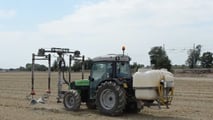 Scegliere strategie e attrezzature di diserbo e gestione del sottofila in vigneto nel rispetto di limiti normativi e obiettivi aziendali