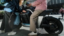 ANY LUV1, veicolo elettrico a metà fra auto e scooter