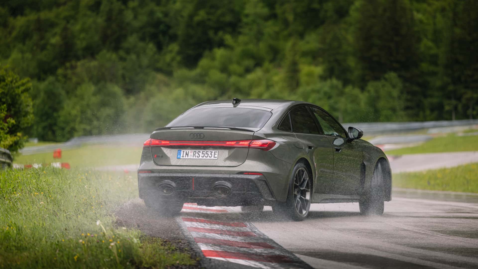 https://cdn.motor1.com/images/mgl/eo7emE/s1/2027-audi-rs5-sedan-first-drive-review.jpg