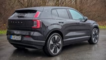 Volvo EX30 Twin Performance (2024) im Test