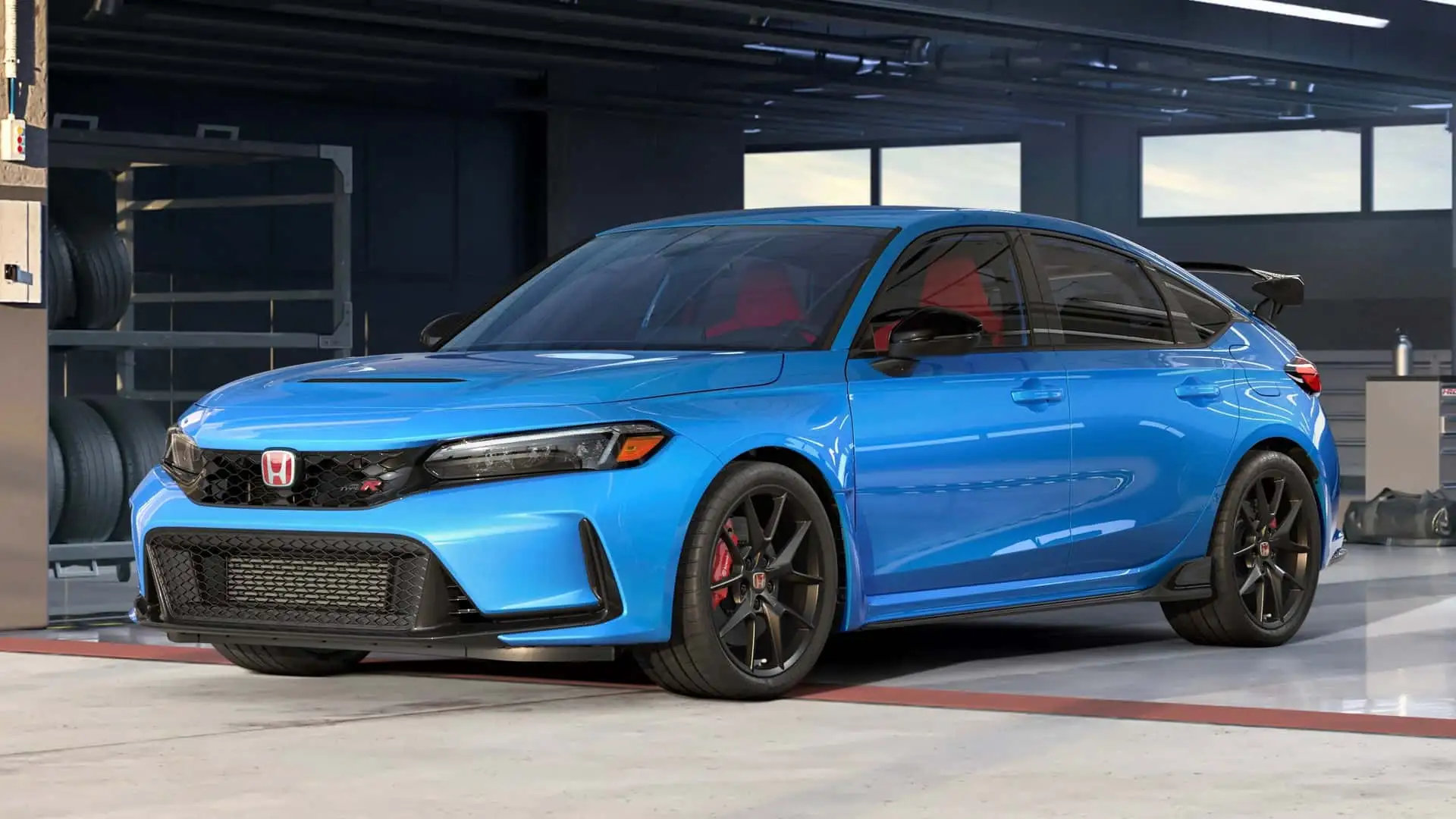 https://cdn.motor1.com/images/mgl/eoK0kW/s1/honda-civic-type-r.webp