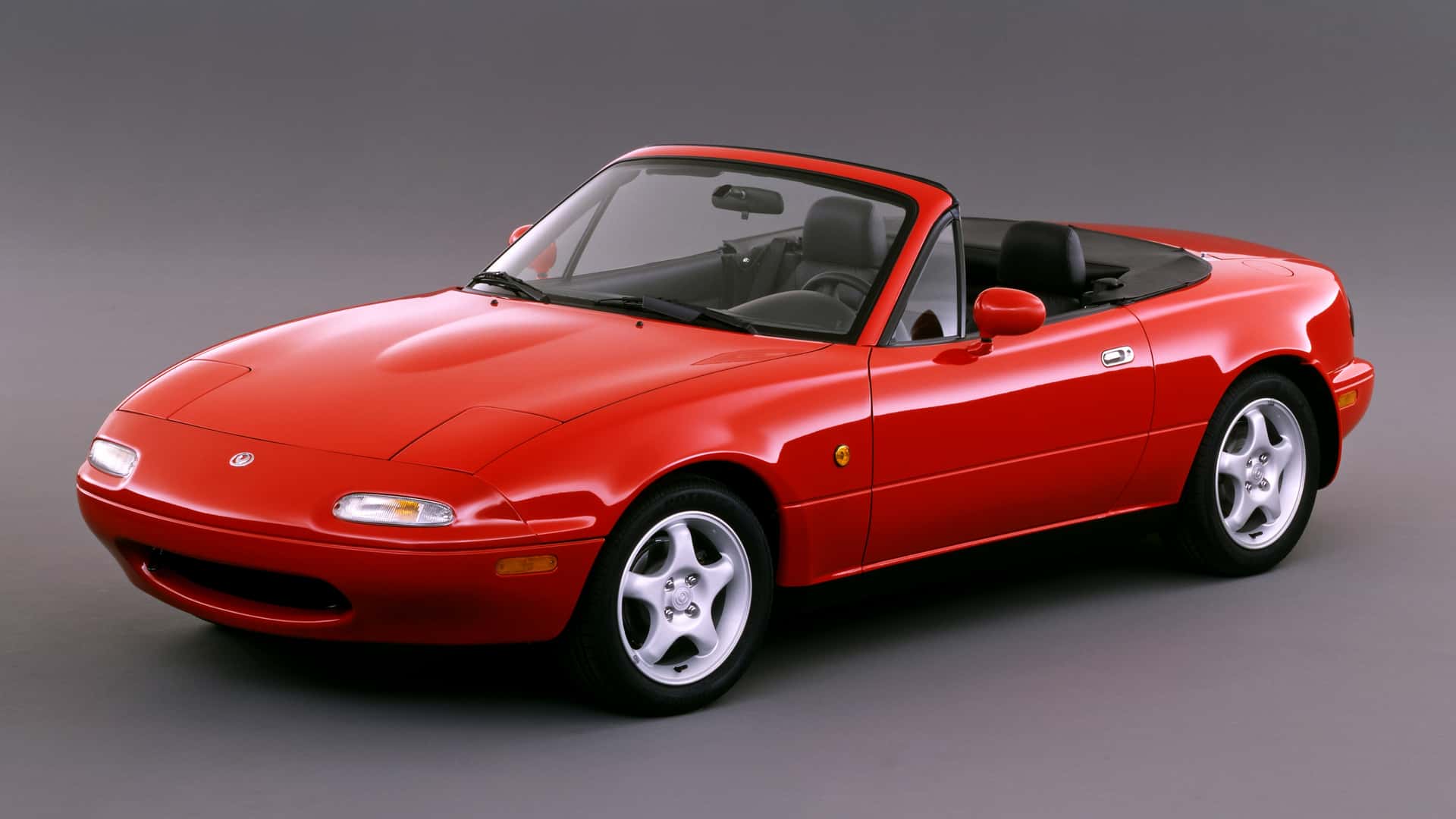 Mazda MX-5 (1989-1997): roadster como antigamente resgata o prazer