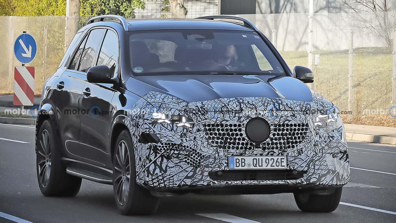 Mercedes GLE Facelift (2025) Erlkönigfotos