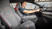 VW Golf GTI Clubsport (2024) in the test