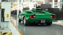Lamborghini Countach y Revuelto se reúnen en la fábrica