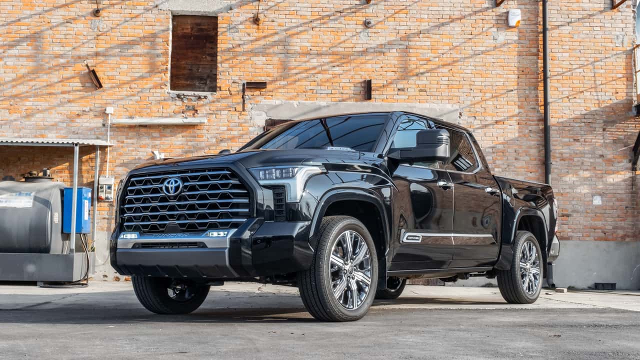 Toyota Tundra Capstone -  Europa