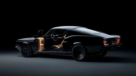 Электрический Mustang от Charge 2