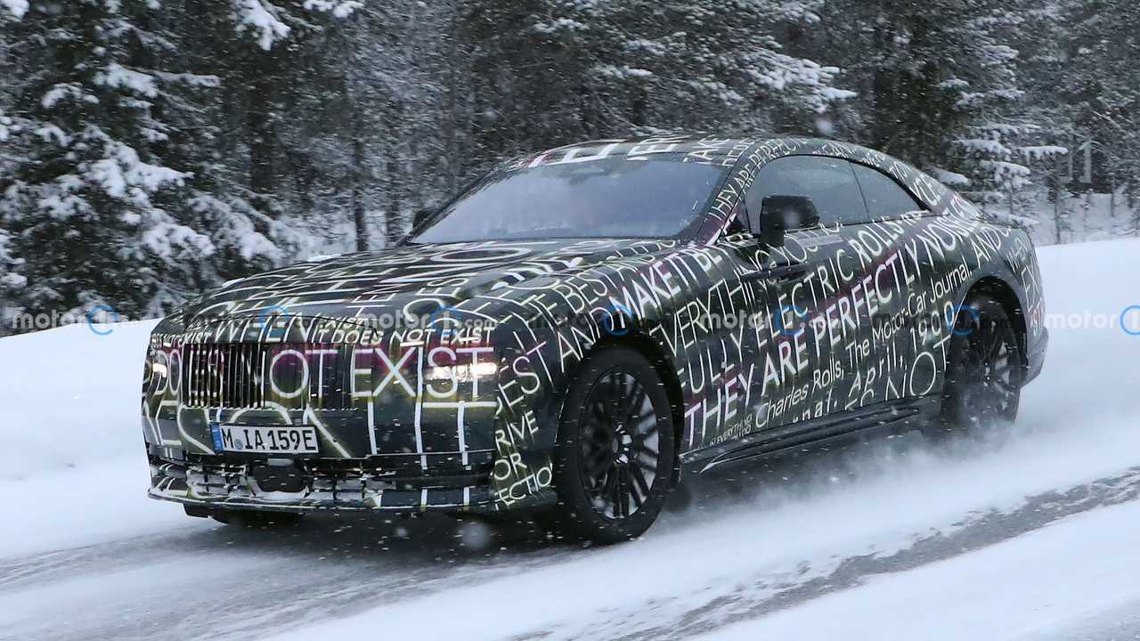 Rolls-Royce Spectre als Erlkönig