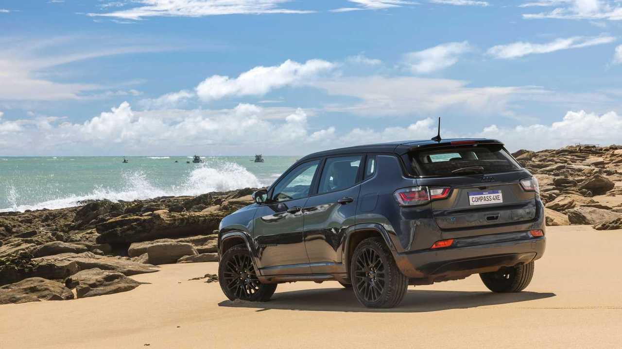 Jeep Compass 4xe (7)