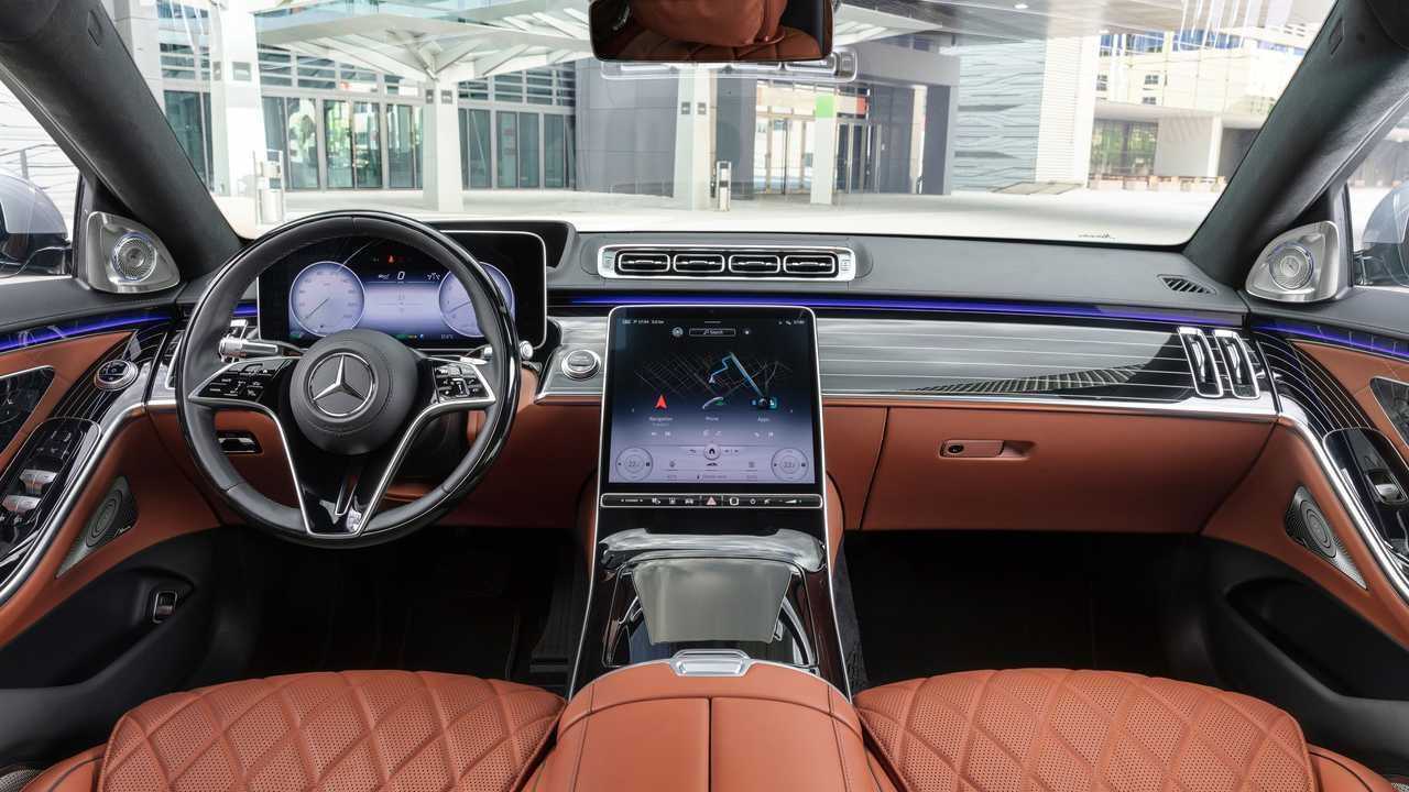 W223