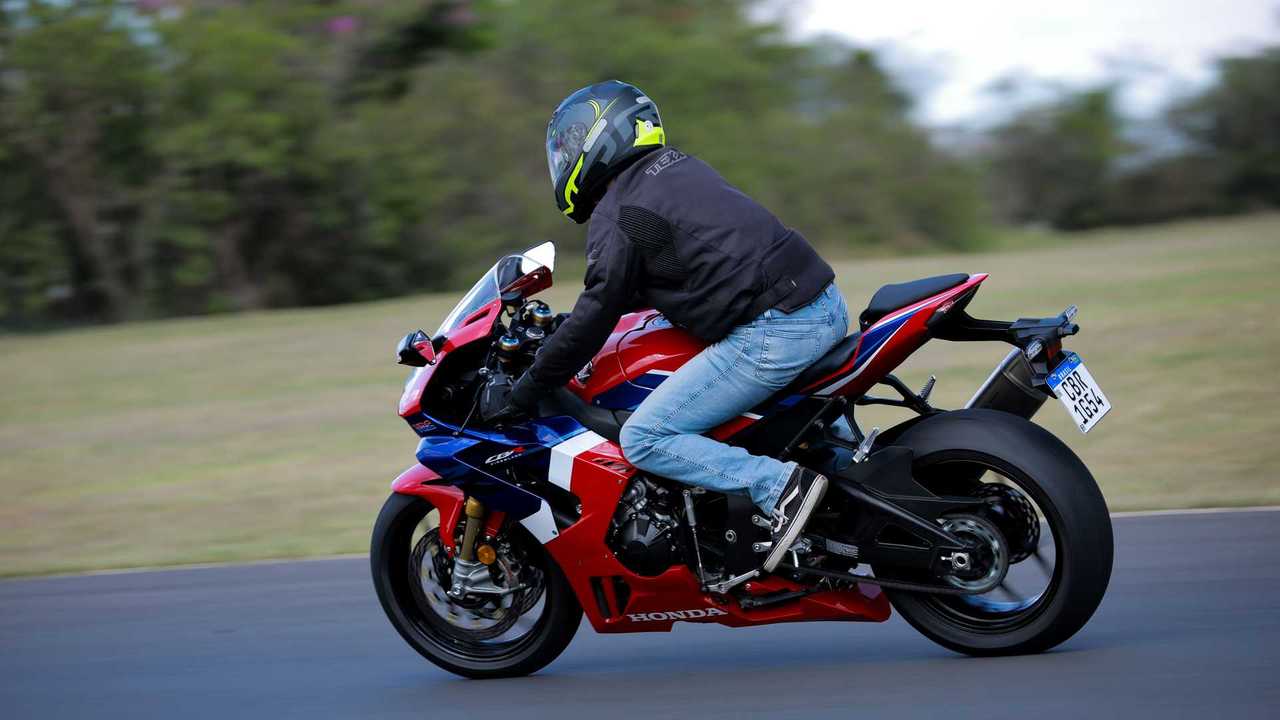 Primeiras impressões - Honda CBR 1000RR-R Fireblade SP