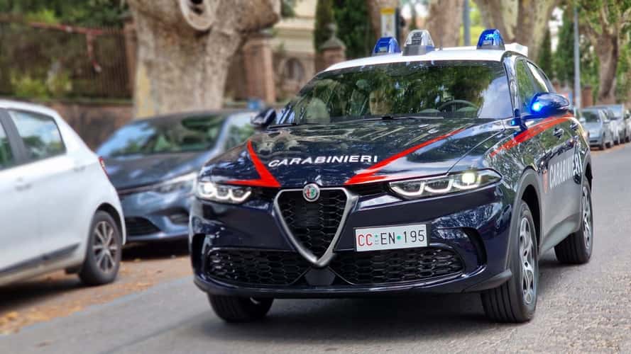 L'Alfa Romeo Tonale è ufficialmente un'auto dei Carabinieri