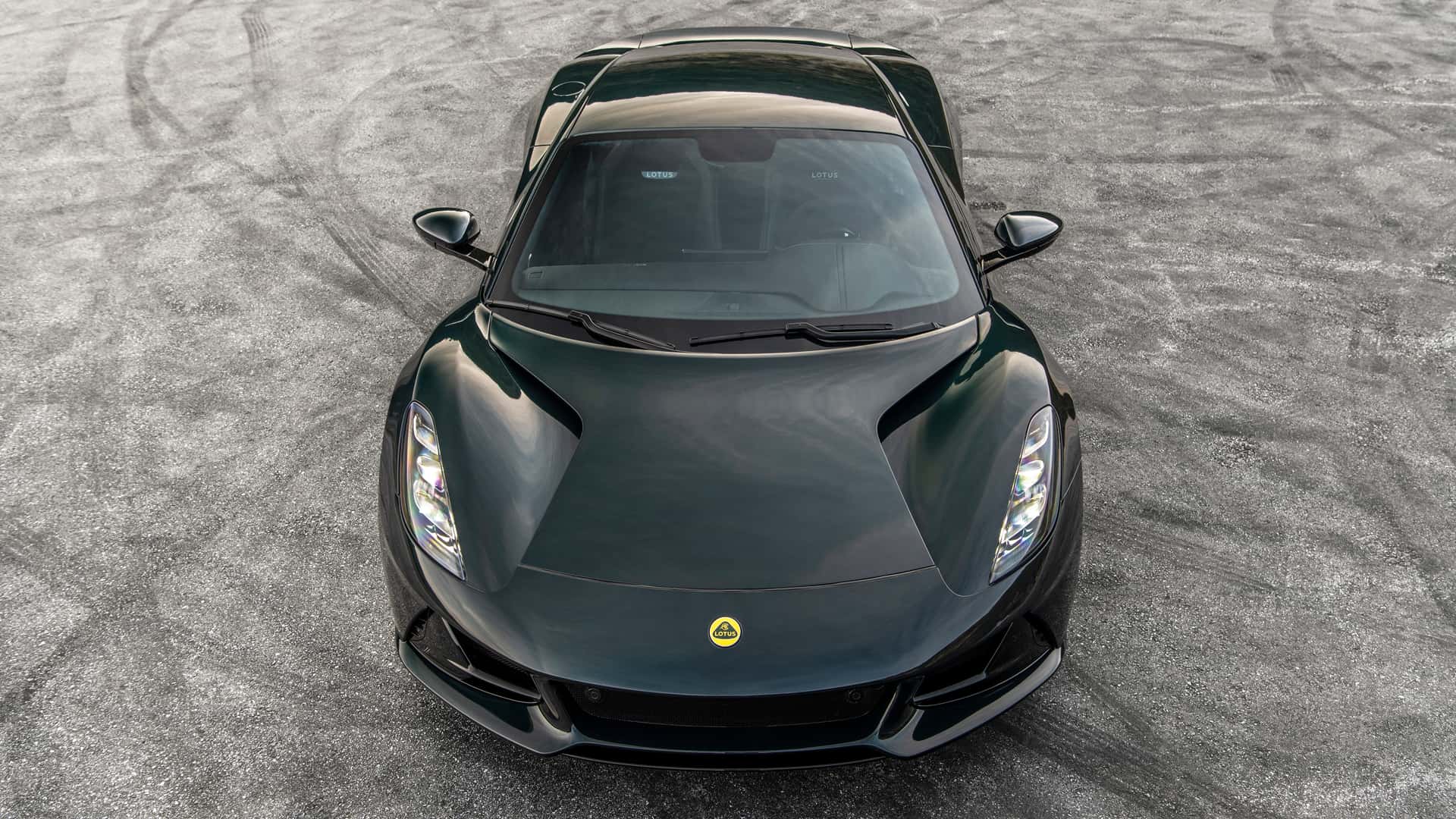 https://cdn.motor1.com/images/mgl/eob9gV/s1/2024-lotus-emira-exterior.jpg