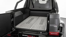 BRABUS XLP 900 6x6 Superblack-M-AMG G 63- Foto in Studio