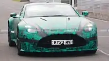 Aston Martin Vantage Casus Fotoğrafları