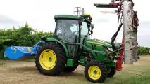 John Deere 4066R test in campo