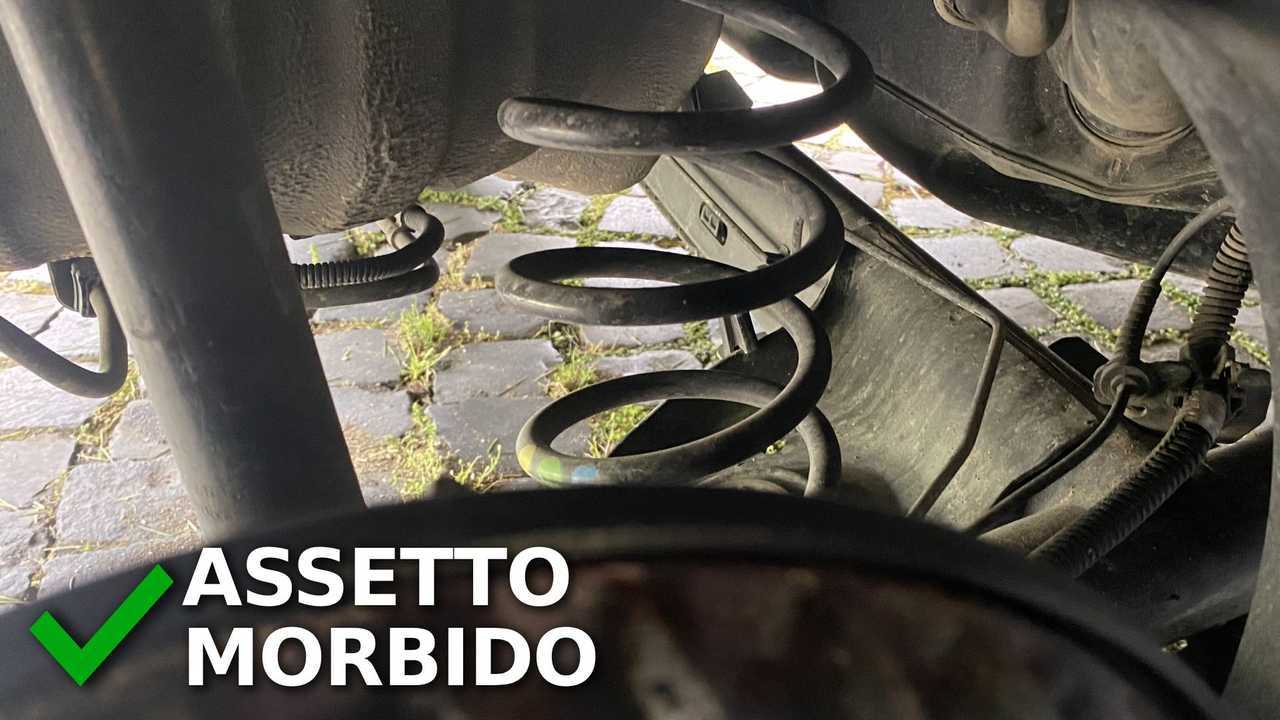 Foto - Dacia Sandero Stepway 1.0 TCe GPL Comfort (2022), Pro e Contro