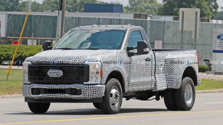 Ford Super Duty News and Reviews | Motor1.com